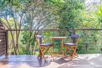 Broad Leaf Villas - balcony