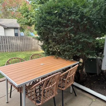 Newly Remodeled Home - 20 minutes from anywhere in Omaha!