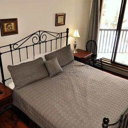 Fox Pine Lodge 4 Bed 4 Bath Condo