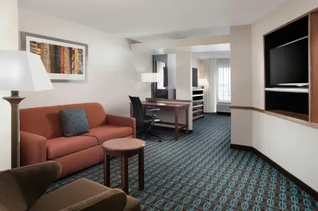 Fairfield Inn & Suites Waco North