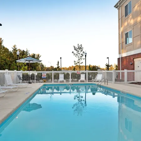 Holiday Inn Express & Suites SOUTHERN PINES-PINEHURST AREA by IHG