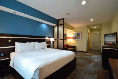 Fairfield Inn & Suites Houston North/Spring Hotels in The Woodlands