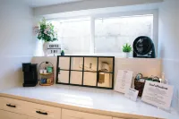 Cozy 2Br w/ Backyard Fun + Dog Friendly - Sleeps 6 Hotel a Vancouver