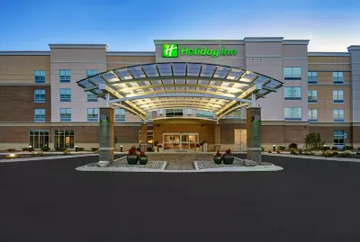 Holiday Inn GRAND RAPIDS NORTH - WALKER by IHG Hotels near Greyline Brewing Co.