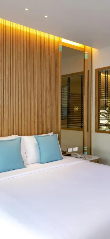 พรีเมียร์ สวีท เตียงคิงไซส์ พร้อมห้องรับแขก และวิวทะเล