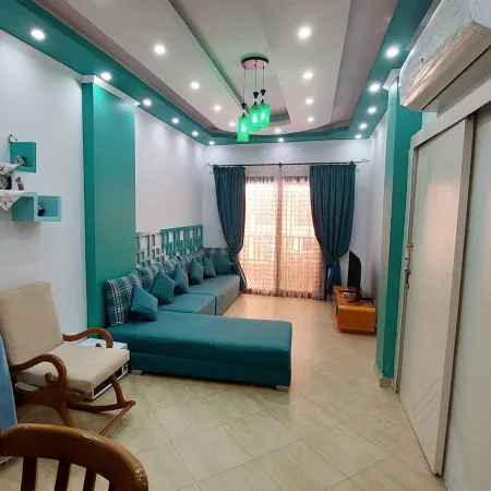 Luxurious Chalet in Hurghada with Sea Views and Pool Access