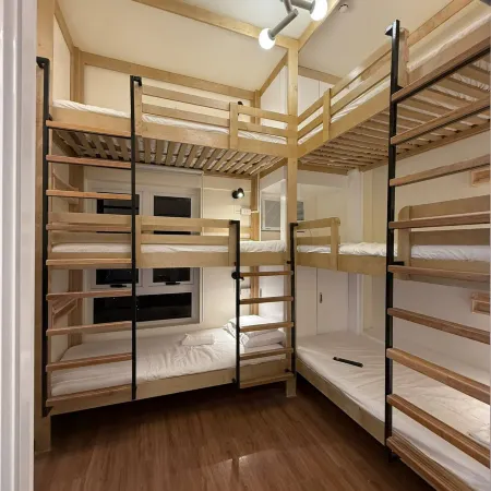 The Camden Place Cozy Family Group Condo Unit