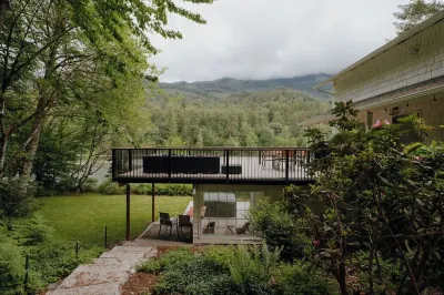 Riverside Retreat - Skagit River with hot tub+fire pit+views Hotels in der Nähe von Cascadian Farm Organic