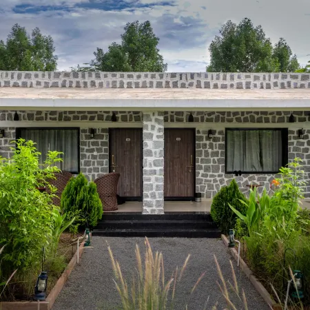 Jawai Empire Resort by Premier Hotels - Luxury Tent & Cottage Stay - Leopard Safari Near Jawai DAM