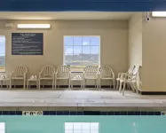 Cobblestone Hotel & Suites - Ephraim - Pools