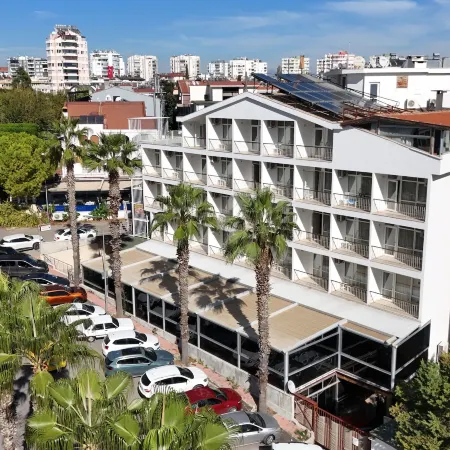 Prima Hotel