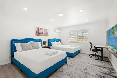 Spacious & Bright Home Fully Equipped Hotels near Western University of Health Sciences