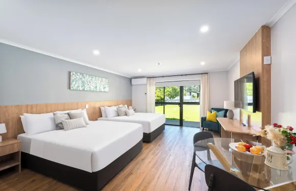 奧爾巴尼奧克汽車旅館