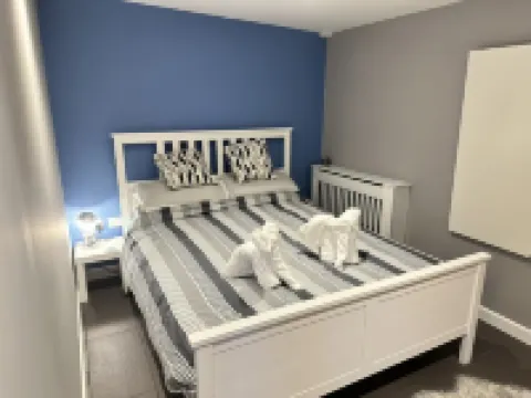 The Cabin in Lifton with 1 Bedrooms and 1 Bathrooms Hotels in Lifton