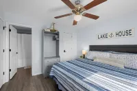 Waterfront Pool! Near Sdc - Step-Free Access! - balcon
