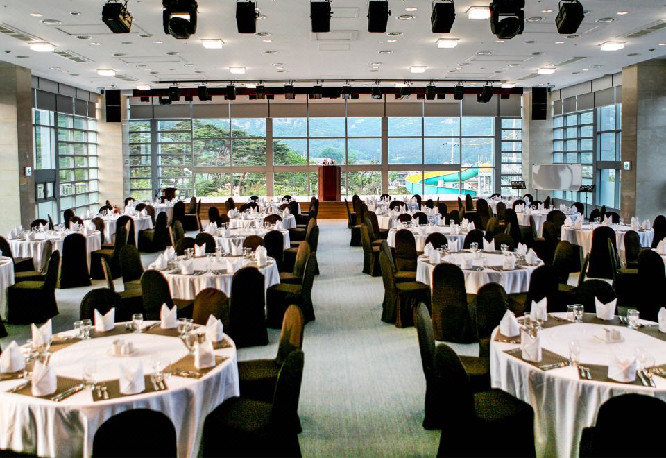 모항 해나루 가족호텔의 가족 친화적 공간