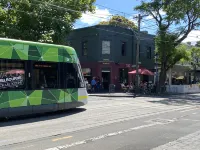 Bright 2-Bed Apartment in Fitzroy’s Heart