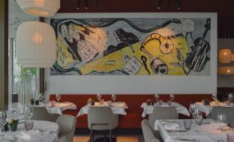 Hotel de Zalm - Housity