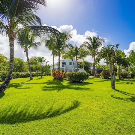 Villa Desiree 5BR Cocotal Luxury Villa Pool Maid