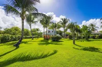วิลลา เดซิรี 5 ห้องนอน โคโคทัล ลักชัวรี วิลลา สระว่ายน้ำ แม่บ้าน - บังกะโล