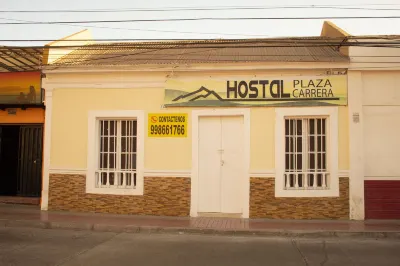 Hostal Plaza Carrera Отели в г. 