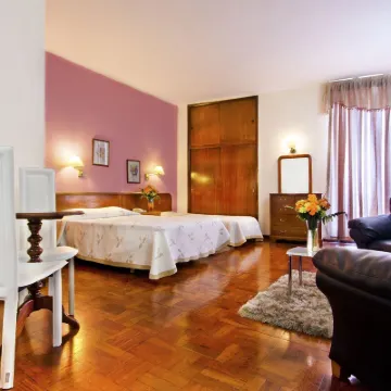 Residencial Colombo Hotels in der Nähe von Frederico de Freitas Museum