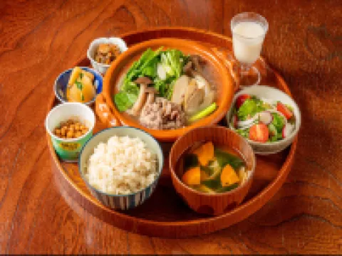 アパホテル〈神戸三宮〉