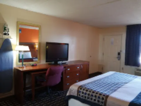 Howard Johnson by Wyndham Perry GA Hotels in Perry