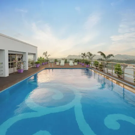 Vivanta Vijayawada, MG Road Отели рядом с достопримечательностью «Храм Канакадурга»