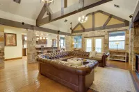 Dragon Castle w/ Swimming Platform at Lake Ozarks - homestay