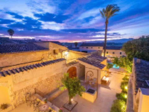 Cas Català Hotels in Sineu
