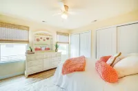 Nags Head Vacation Rental w/ Hot Tub: Near Beach! - 3-نجوم
