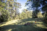 Krishna Farm Retreat Hotels in Mapleton