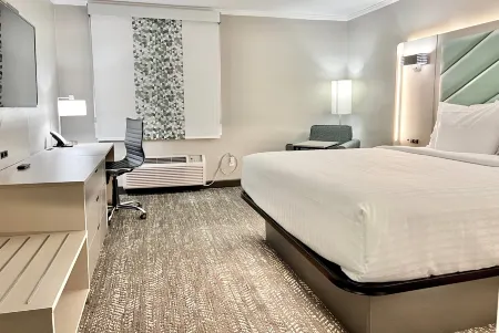 Hawthorn Extended Stay by Wyndham Jackson