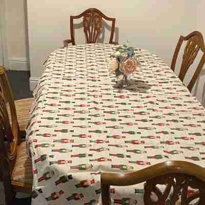 Seaside - House - Sleeps 10 - Parking - Garden Dining/Meeting Rooms