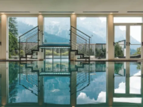 Sayonara Nature & Wellness Hotel Hotels in Siror