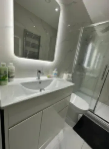 倫敦一卧室豪華公寓，位於依爾福，美麗宜人