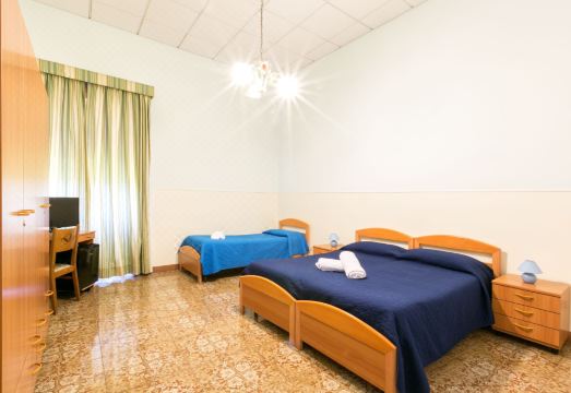 美濃 시스터스 호스텔(Sisters Hostel) 3つ星 ホテル 客室