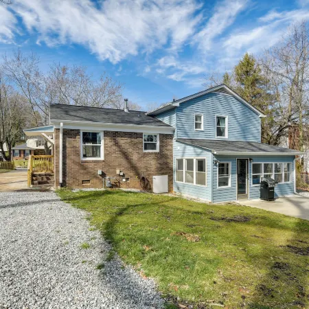 Sunny Family Home, 3 Mi to High Point Market!