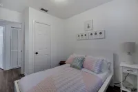 Downtown Jacksonville Retreat Pet-friendly With Hot Tub & Backyard Oasis - Balkoner