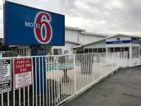 康科德6號汽車旅館