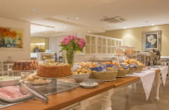 Astron Hotel Bauru by Nobile