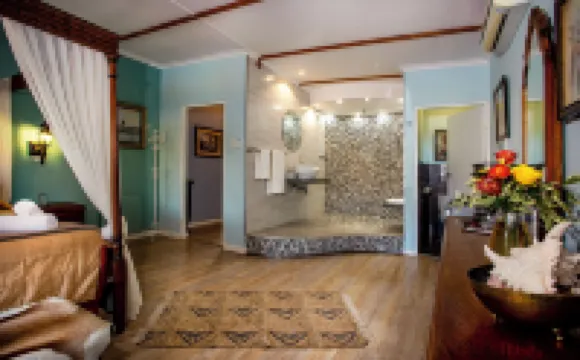 Dungbeetle River Lodge Hotel di 