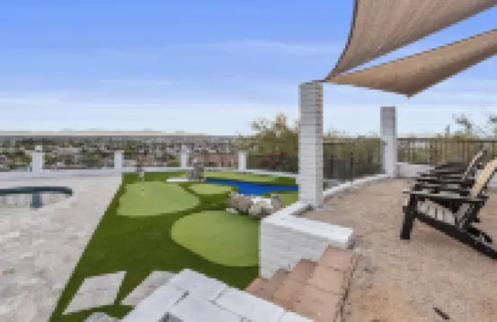 Built Into A Mtn - Heated Pool & Lounge