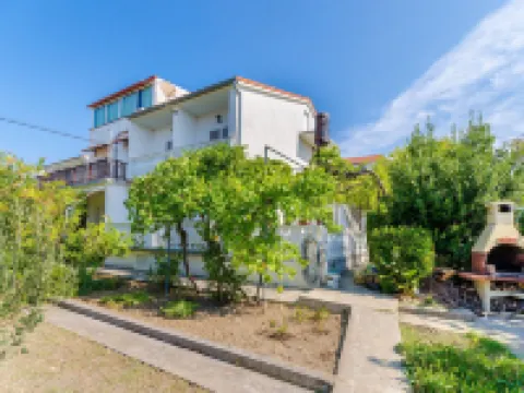 Apartment Ivica Hotels in Rab