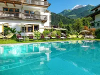 Huber's Boutique Hotel - Pools
