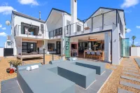 Cest la VIE Beach Villa