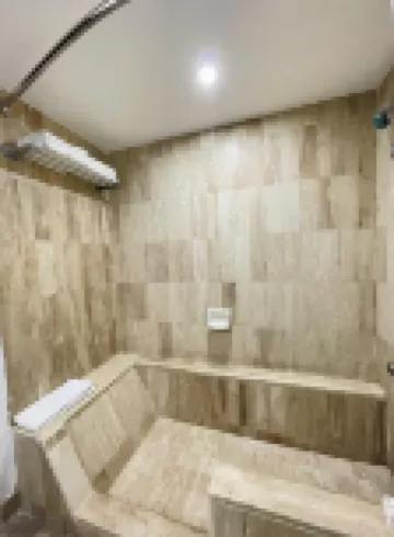 โรงแรม Arroyo Express