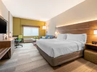 Holiday Inn Express & Suites ST. PETERSBURG - MADEIRA BEACH by IHG Hotels near Walter Fuller Complex