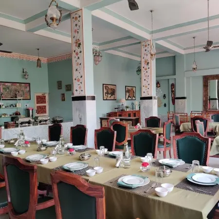 Umaid Palace - Luxury Resort Near Jaipur Close to Bhangarh & Chand Baori Stepwell Abhaneri